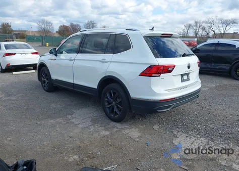 2024 Volkswagen Tiguan 2.0T Se/2.0T Wolfsburg Edition из США, поврежденный, VIN 3VV2B7AX9RM040614